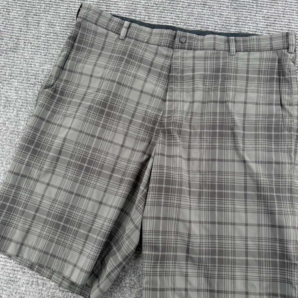Nike Golf Dri FIT Mens 40 Gray Black Plaid Shorts Performance Athletic Golfcore